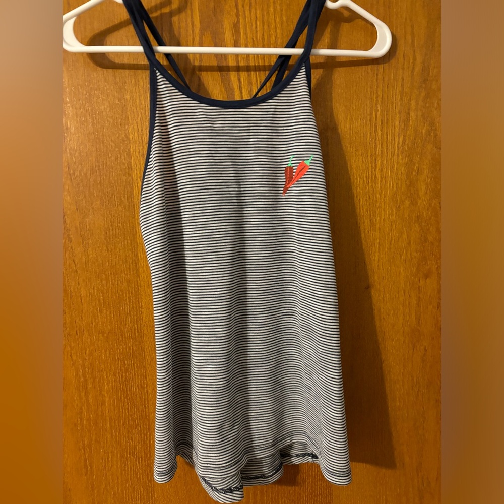 NWT Chili Pepper Tank MSRP $25‎ P2P 16.5